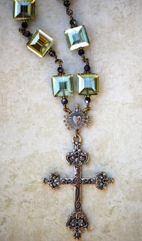 The Seraphym Necklace of the Holy Cross (Olive)