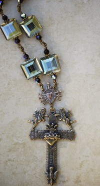 The Seraphym Necklace of the Holy Cross