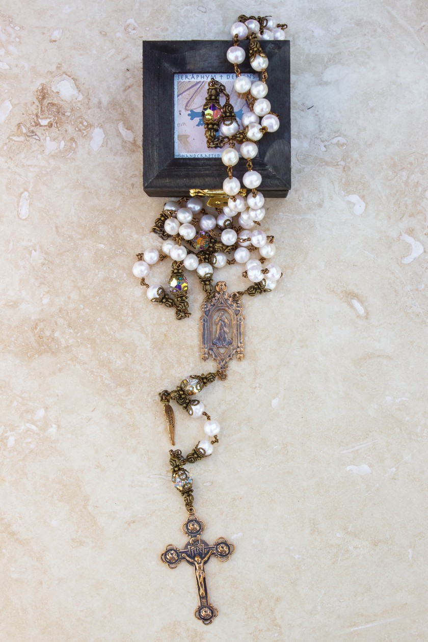 Cream Pearl 6mm Rosary